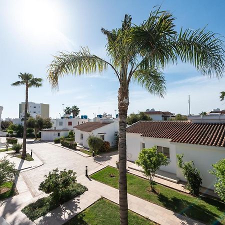 פאראלימני Fig Tree Z Holiday Resort מראה חיצוני תמונה