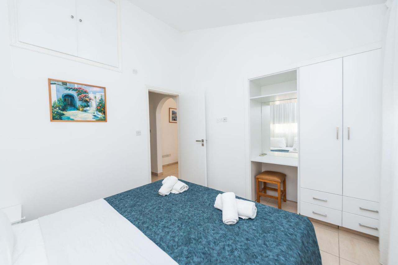 פאראלימני Fig Tree Z Holiday Resort מראה חיצוני תמונה